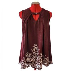 🌺 Entro Maroon Crinkle Material Sleeveless High Neck  Sz M